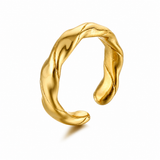 Woman's 18K Gold Spiral Adjustable Ring