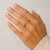 Woman's 18K Gold Spiral Adjustable Ring