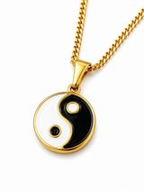 18K Gold Ying and Yang Pendant Chain Necklace