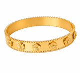 18k Gold Clover Bangle Bracelet