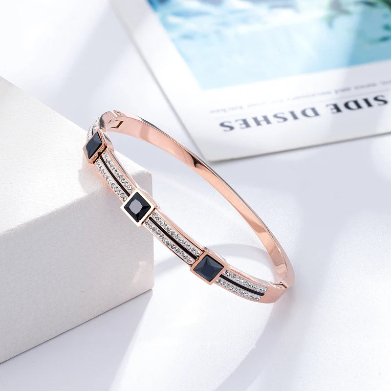 Lux Black Onyx Diamond Bangle