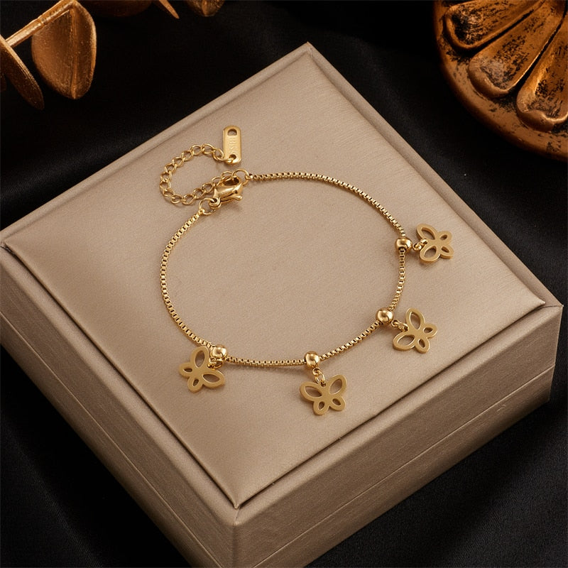 18k Gold Cube Linked Butterfly Anklet