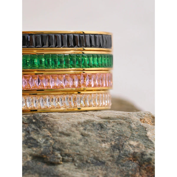 18k Gold Emerald Boutique Diamond Bangle