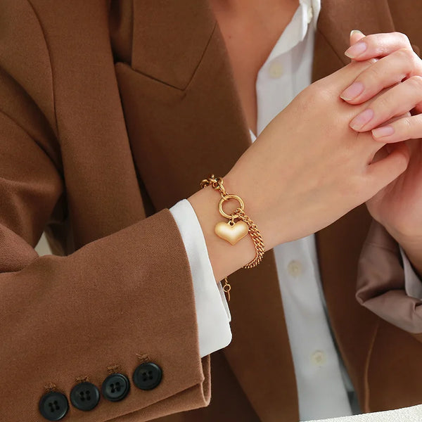 18k Gold Double Linked Heart Belcher Bracelet