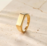 18K Gold Rectangle Signet Ring