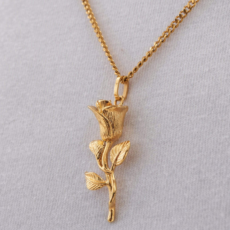18k Gold Flower Pendant Necklace