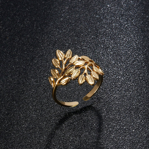 Glory Leaf Ring