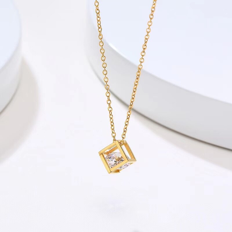 18k Gold Enchanted Love Pendant Necklace