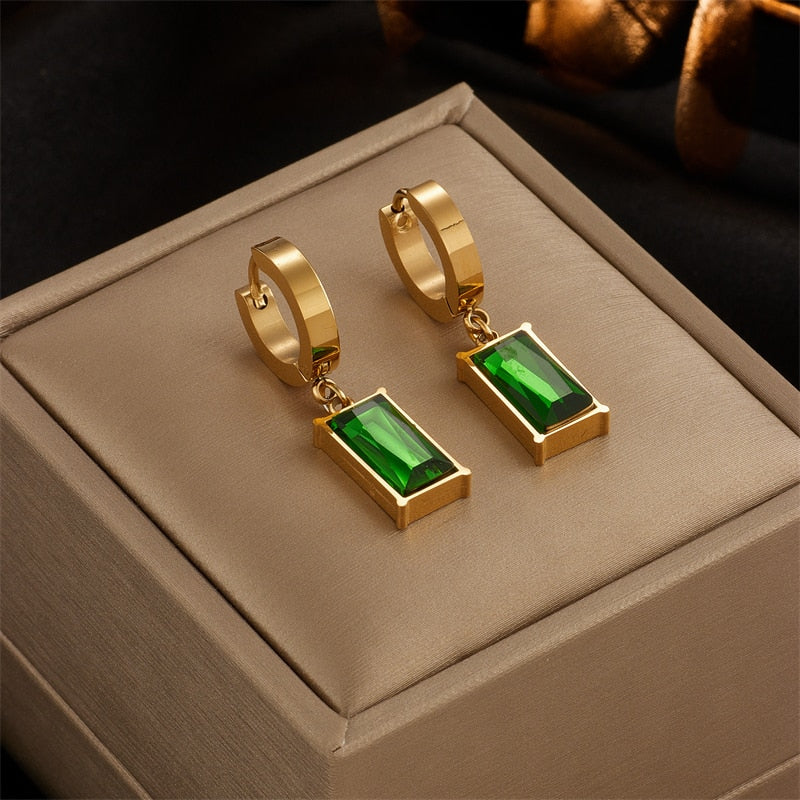 18k Gold Green Emerald Earrings