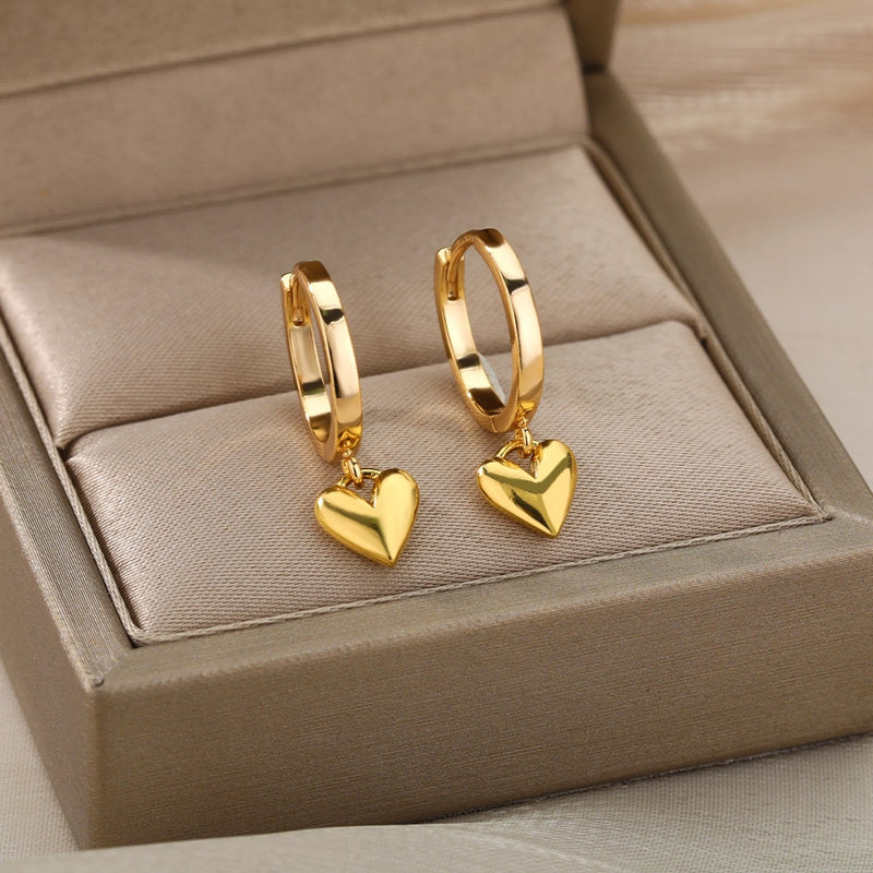 18k Gold Love Heart Earrings