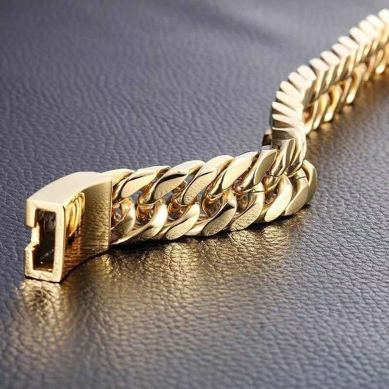 French Paved 18k Gold Cuban Link Bracelet